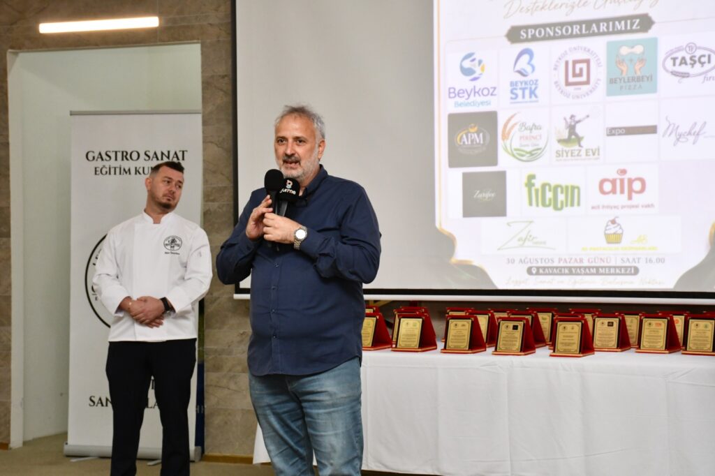 Gastro Sanat Eğitim Kulübü, Zafer Bayramı’nda Kavacık’ta kapılarını açtı