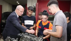 ATO Başkanı Baran: Bir mesleğin kadını erkeği olmaz, ustası olur