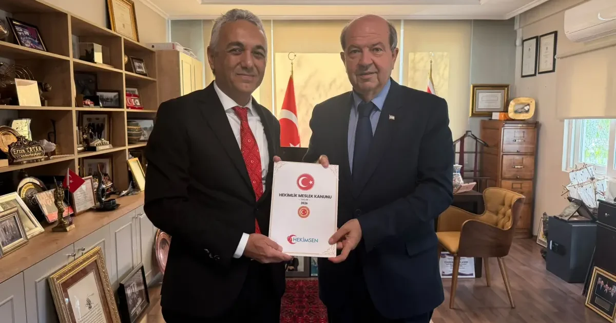 HEKİMSEN Genel Başkanı Adil Kurban, KKTC 5. Cumhurbaşkanı Ersin Tatar’ı ziyaret etti